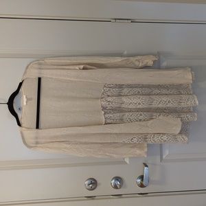 Lauren Conrad top